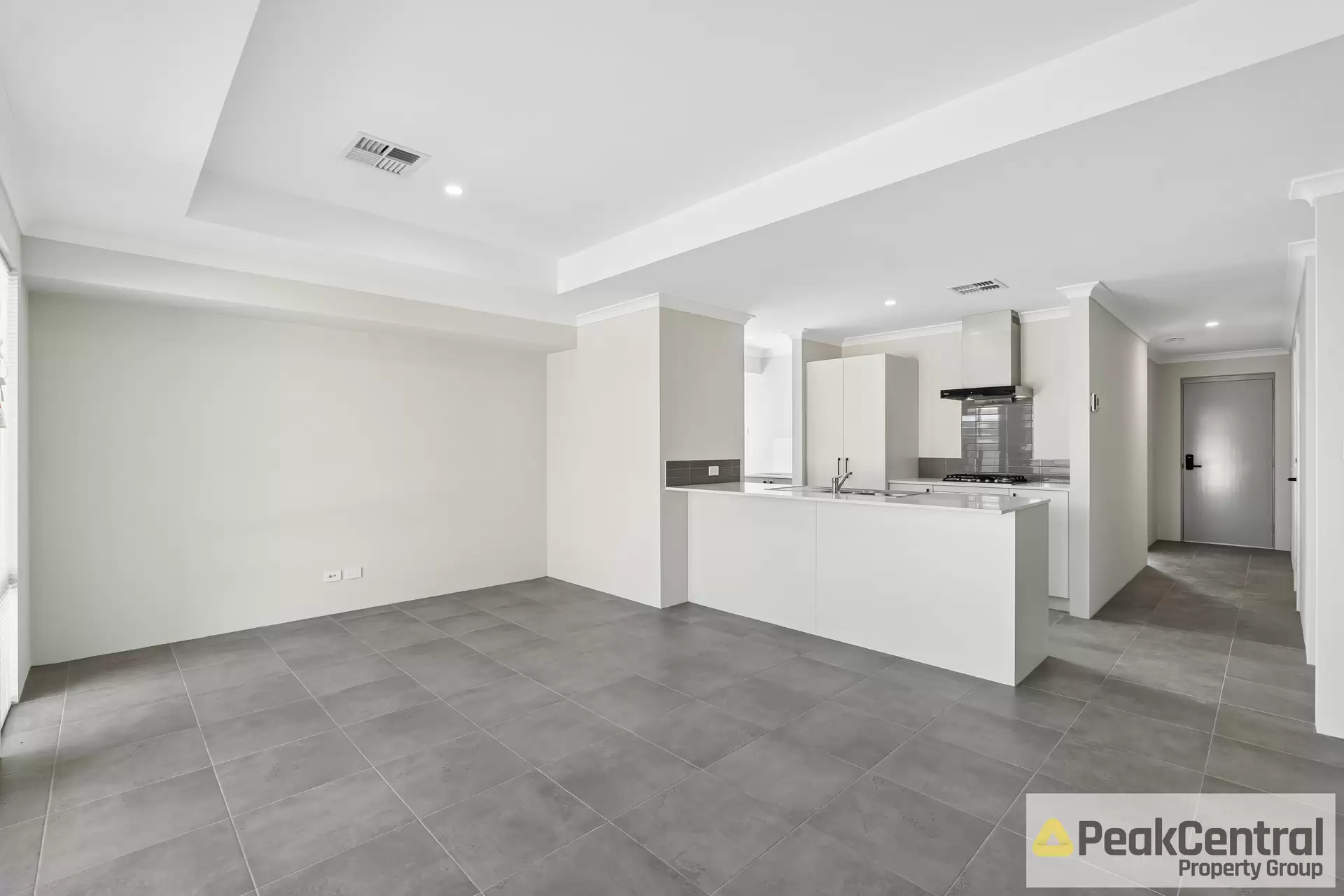 4 Magpie Place, Eglinton Leased by Peak Central Property Group - image 1