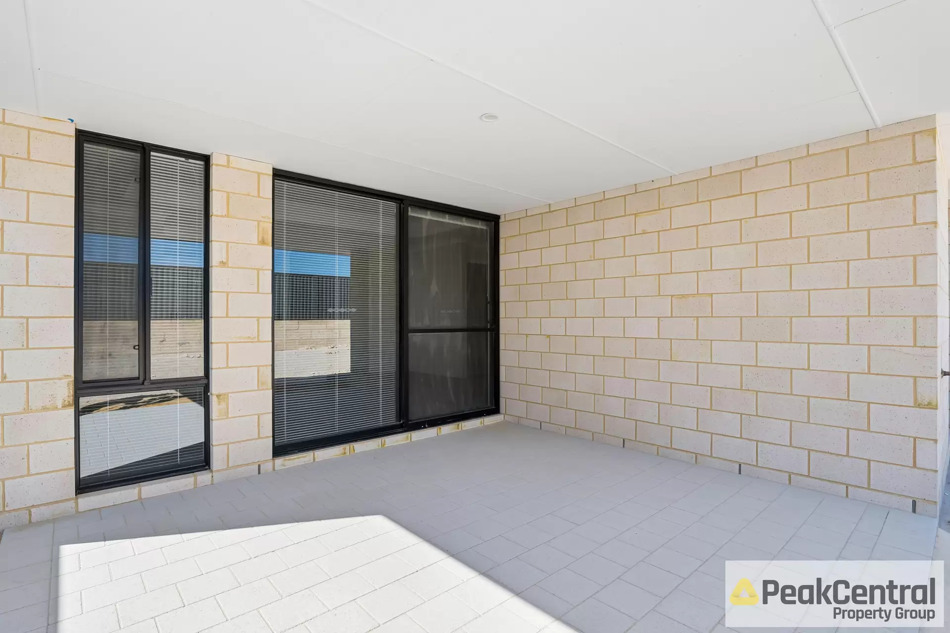4 Magpie Place, Eglinton Leased by Peak Central Property Group - image 1