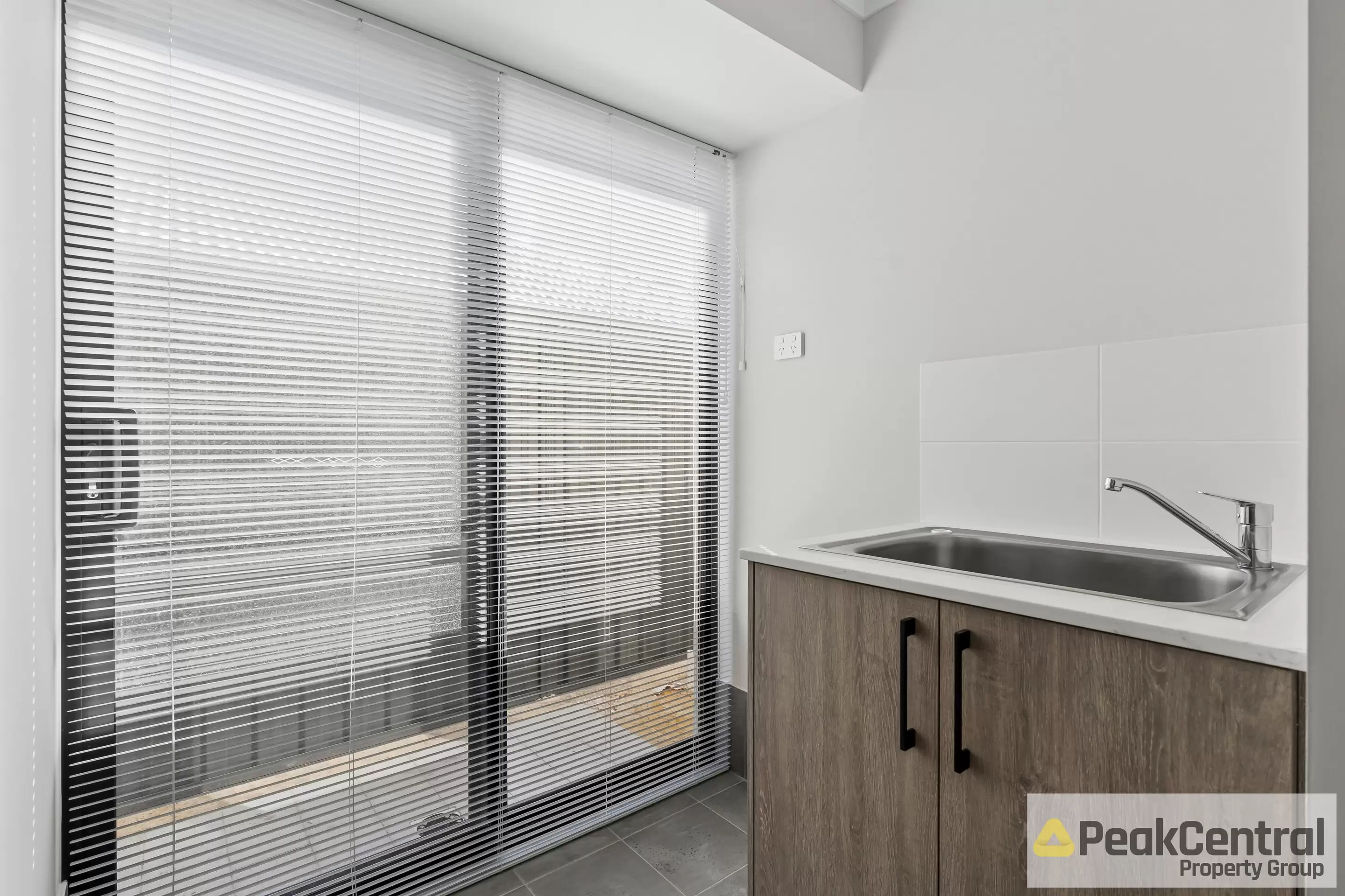 4 Magpie Place, Eglinton Leased by Peak Central Property Group - image 15