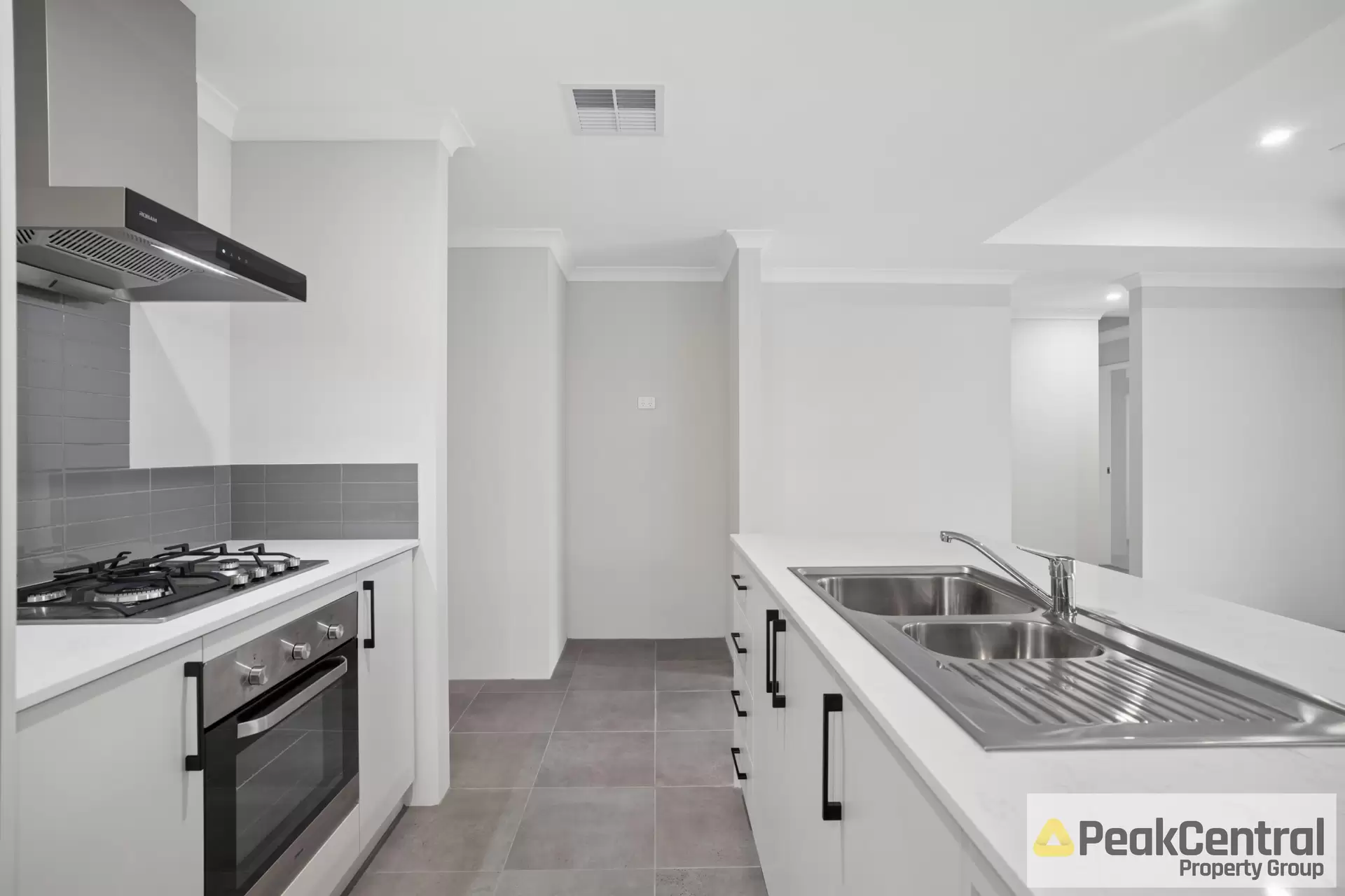 54 Glimmer Loop, Bennett Springs Leased by Peak Central Property Group - image 1