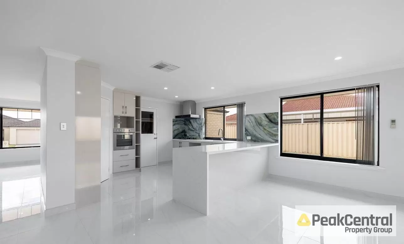 10 Kara Turn, Canning Vale For Lease by Peak Central Property Group - image 4