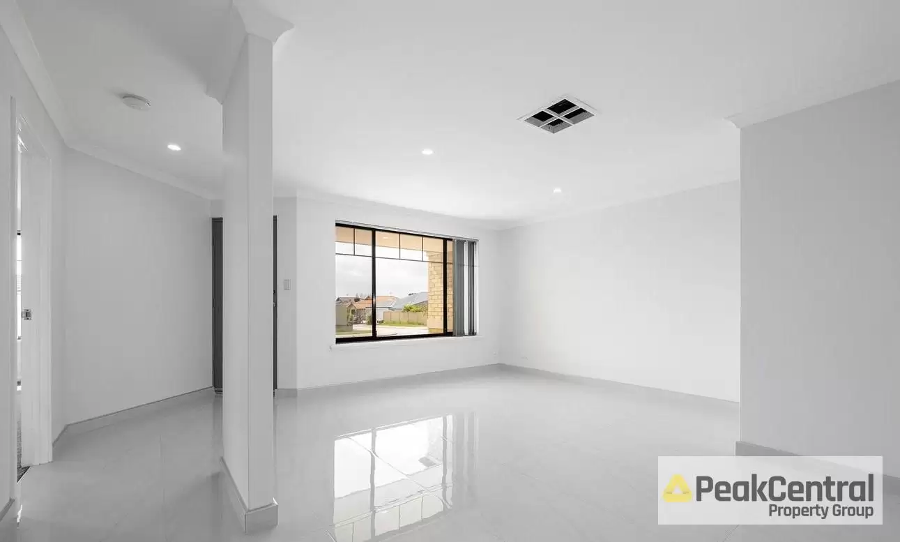 10 Kara Turn, Canning Vale For Lease by Peak Central Property Group - image 2