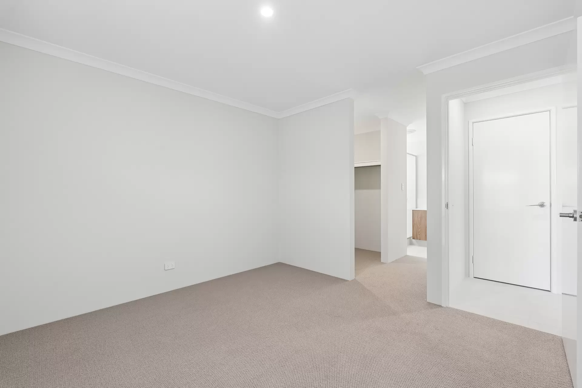 20 Paperbark Road, Sinagra Leased by Peak Central Property Group - image 1