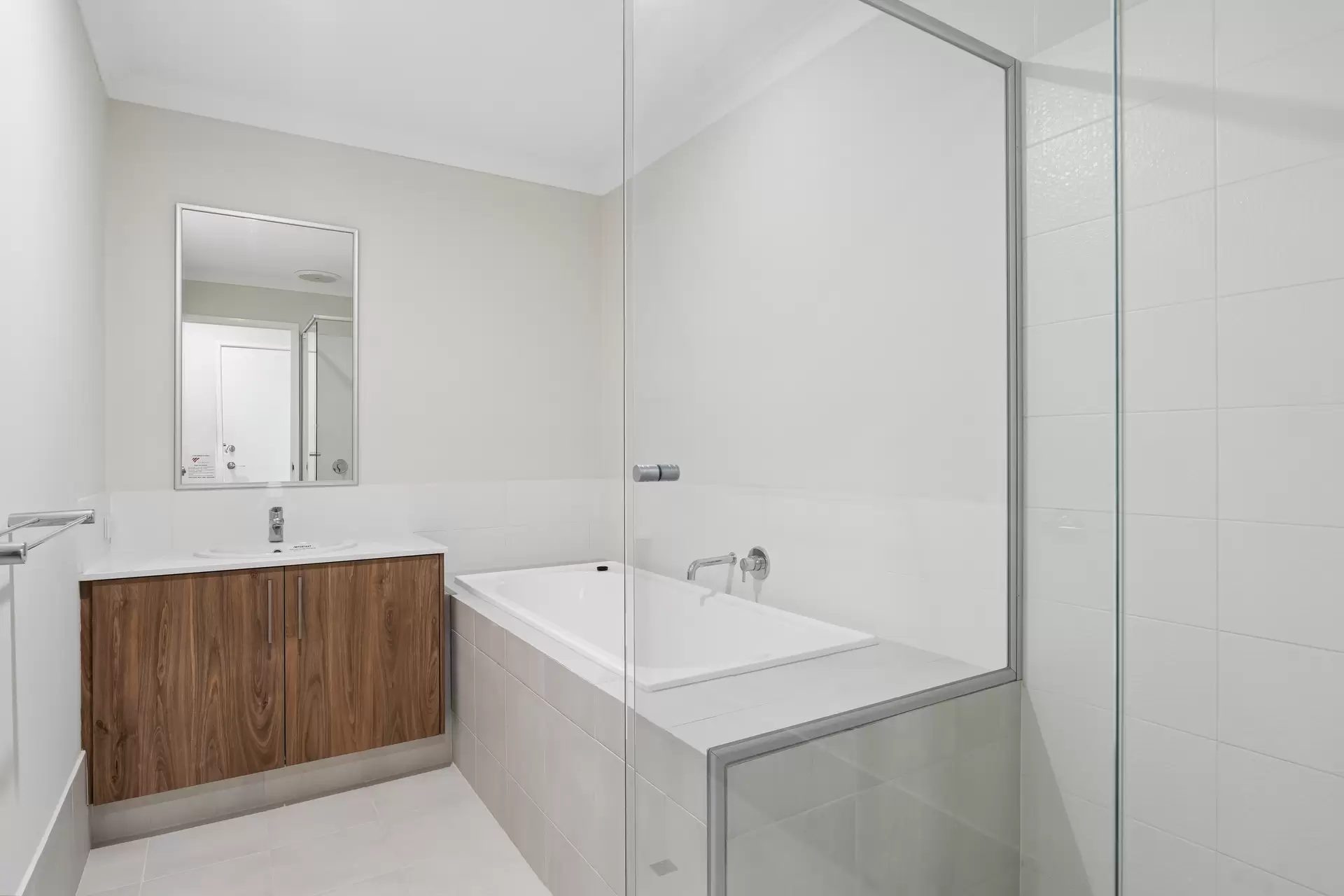 20 Paperbark Road, Sinagra Leased by Peak Central Property Group - image 1