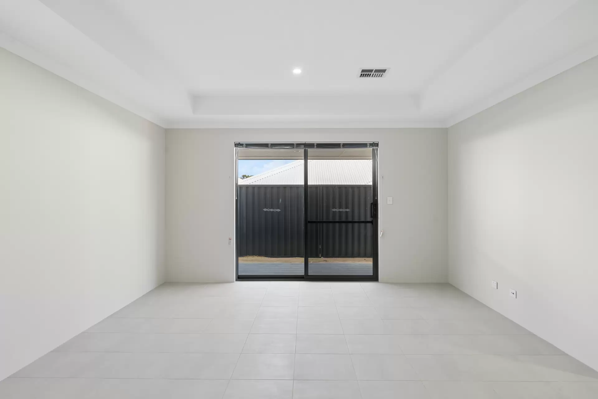 20 Paperbark Road, Sinagra Leased by Peak Central Property Group - image 1
