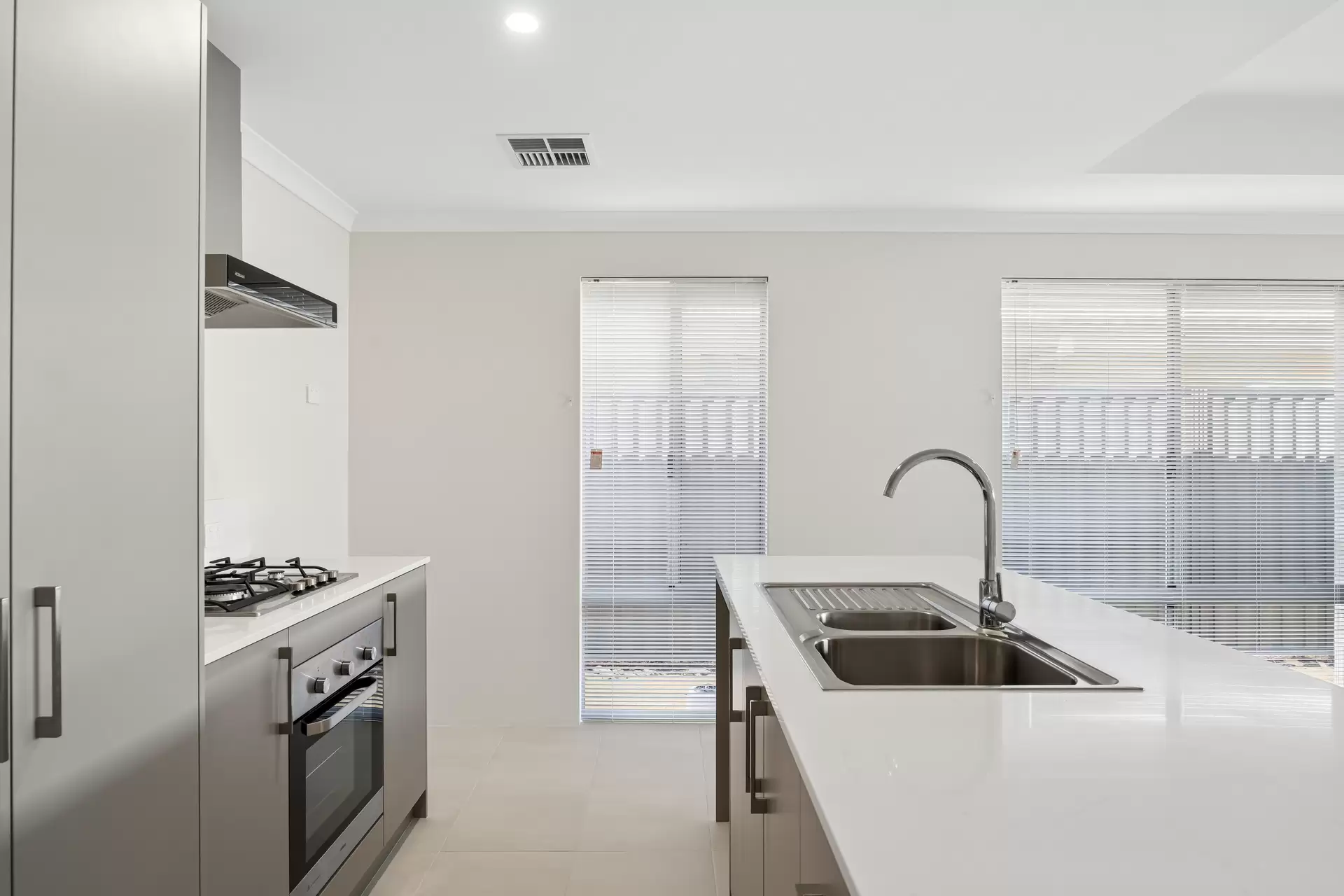 20 Paperbark Road, Sinagra Leased by Peak Central Property Group - image 1