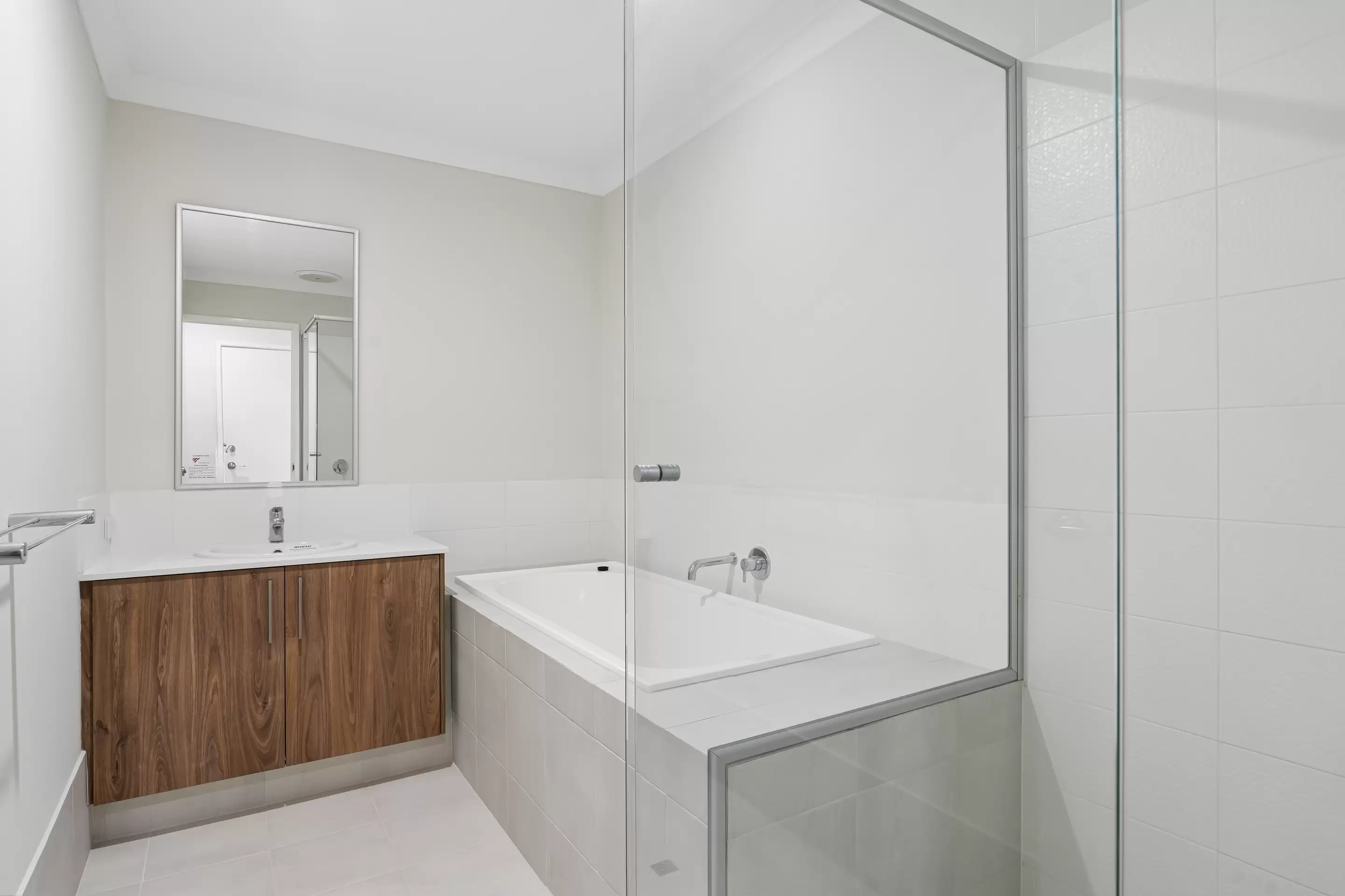 20 Paperbark Road, Sinagra Leased by Peak Central Property Group - image 15