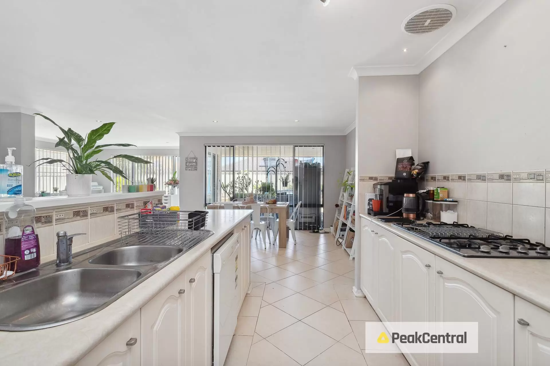 24 Yucca Road, Secret Harbour Sold by Peak Central Property Group - image 5