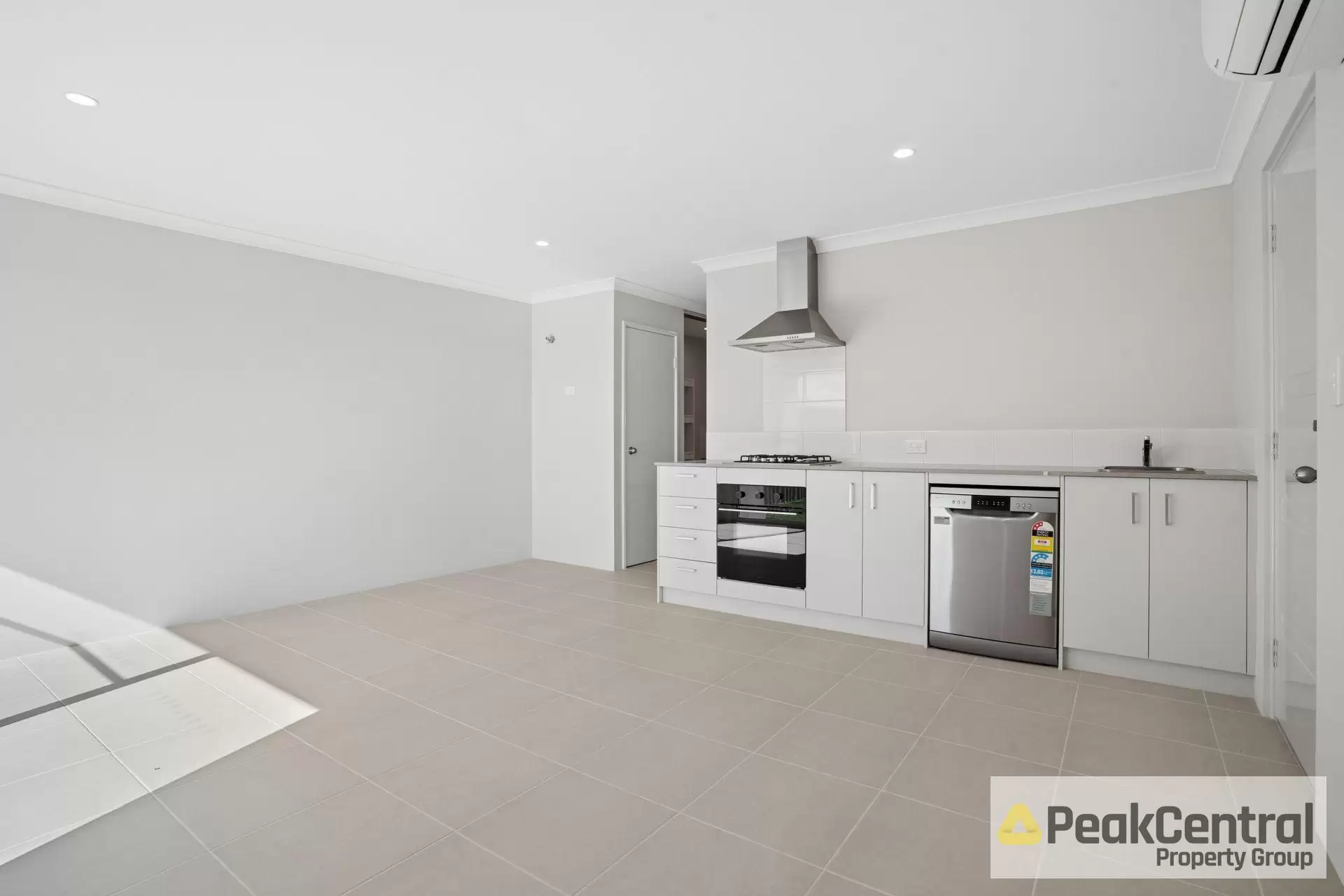 25a Citrine Way, Karnup For Lease by Peak Central Property Group - image 1