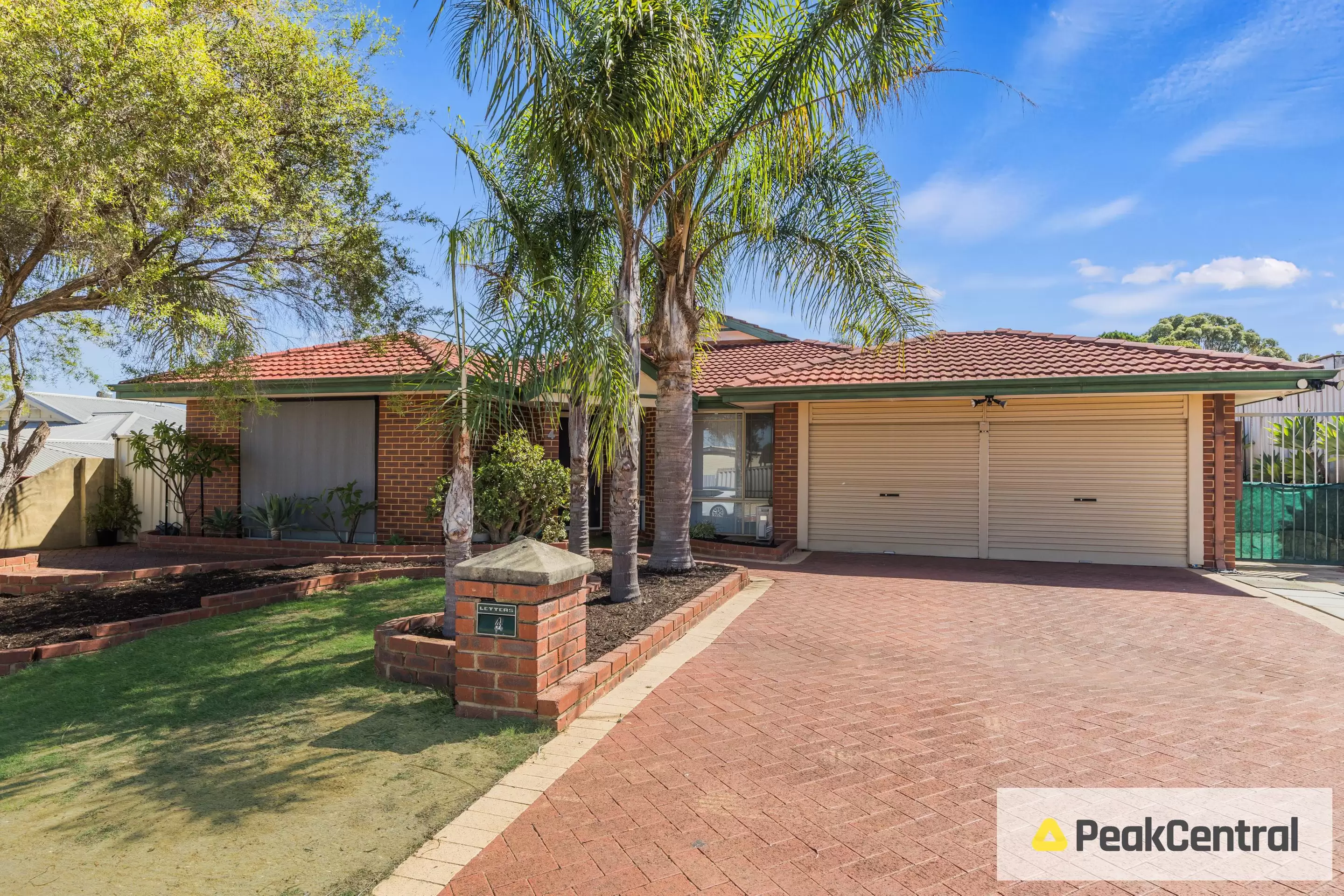 4 Karlak Close, Leda For Lease by Peak Central Property Group - image 2