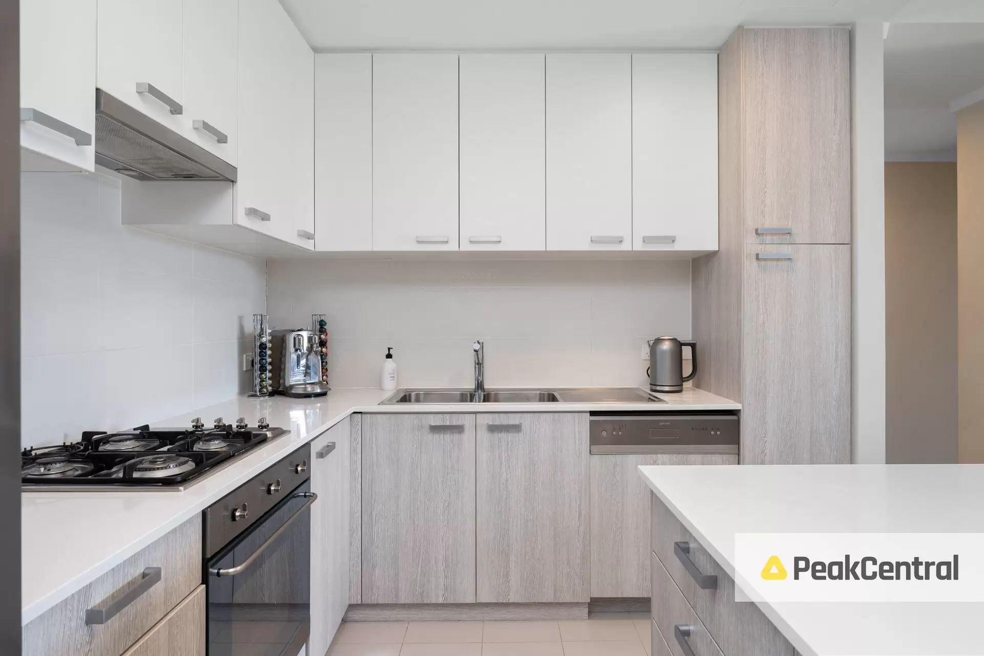 1/21 Queens Road, Mount Pleasant Sold by Peak Central Property Group - image 3