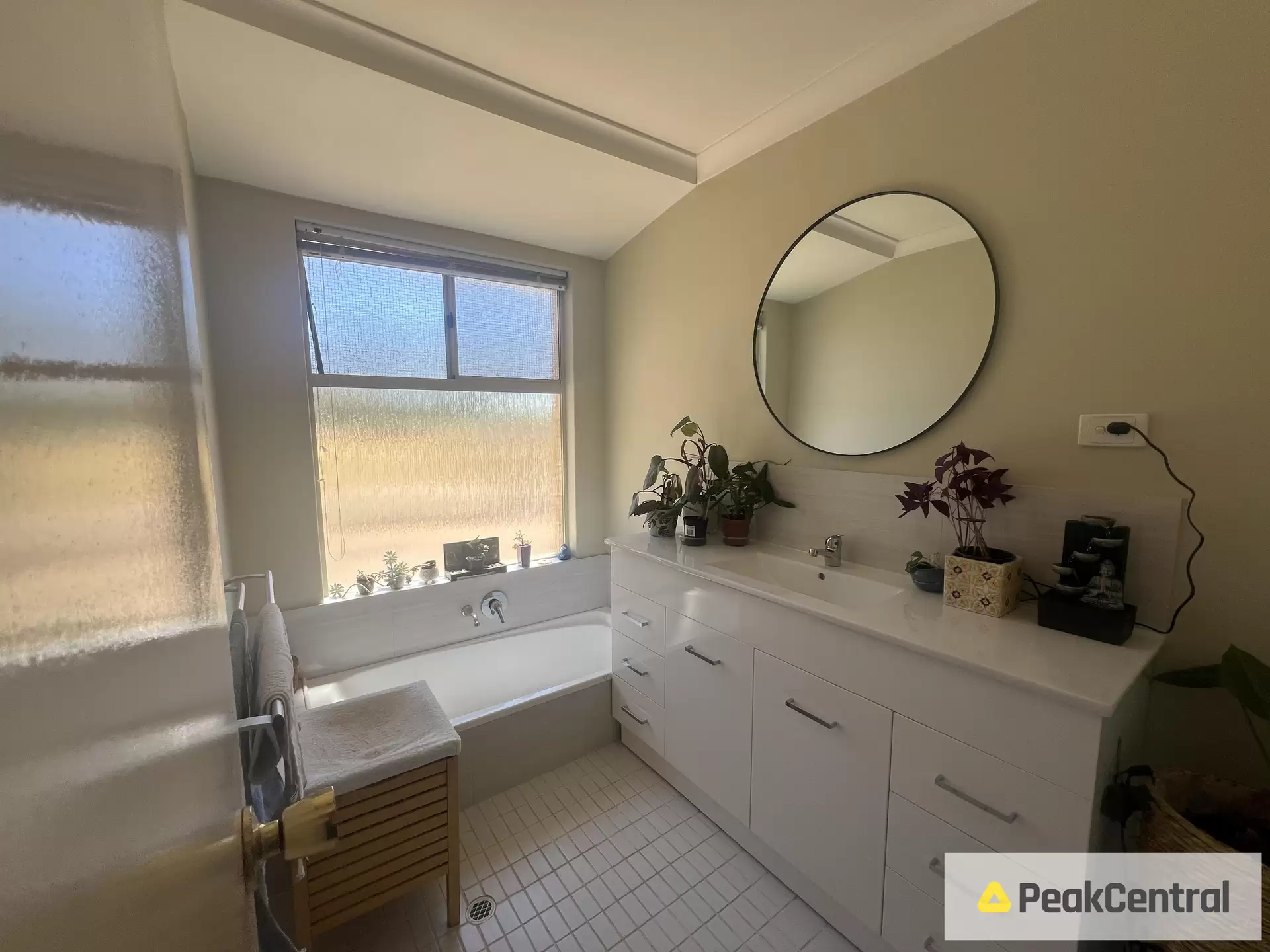 329 Wattleup Road, Wattleup Sold by Peak Central Property Group - image 1