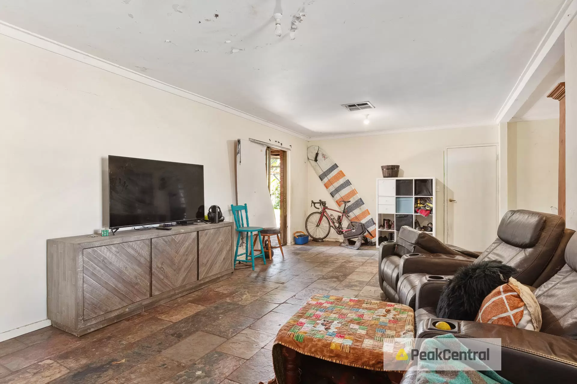 294B Wattleup Road, Wattleup Sold by Peak Central Property Group - image 4