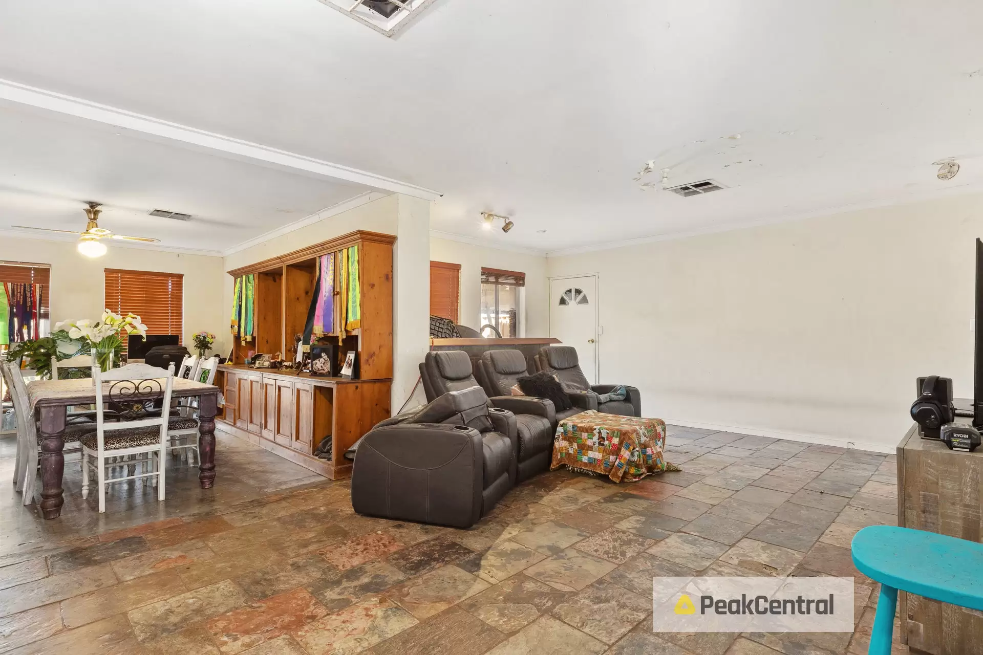 294B Wattleup Road, Wattleup Sold by Peak Central Property Group - image 6
