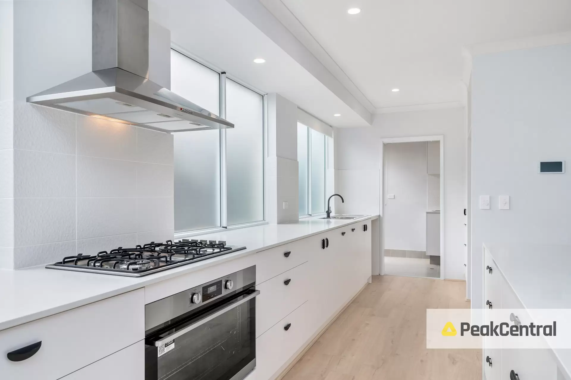 11 Longtail Rise, Beeliar Sold by Peak Central Property Group - image 4