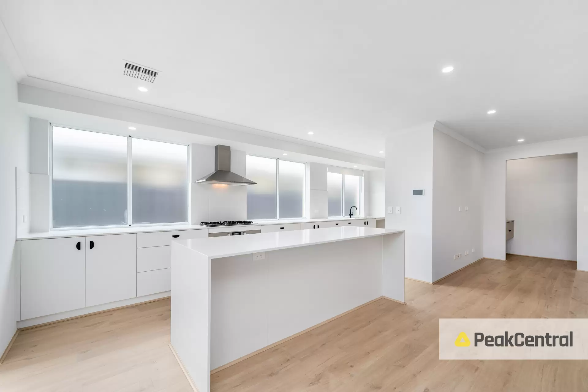 11 Longtail Rise, Beeliar Sold by Peak Central Property Group - image 6
