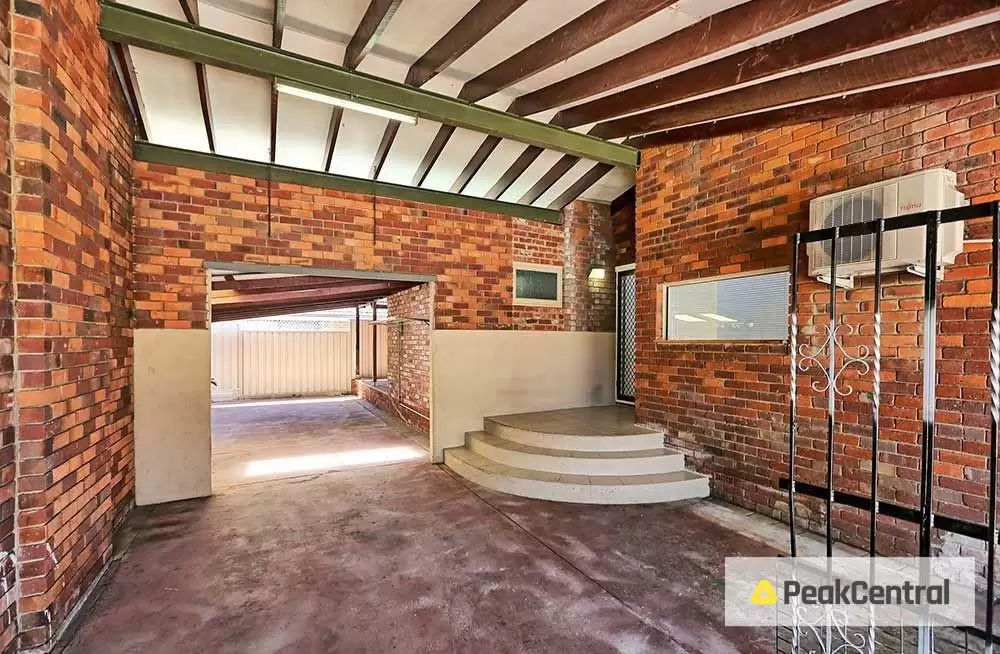 1/15 Ottaway Street, Kelmscott Sold by Peak Central Property Group - image 3