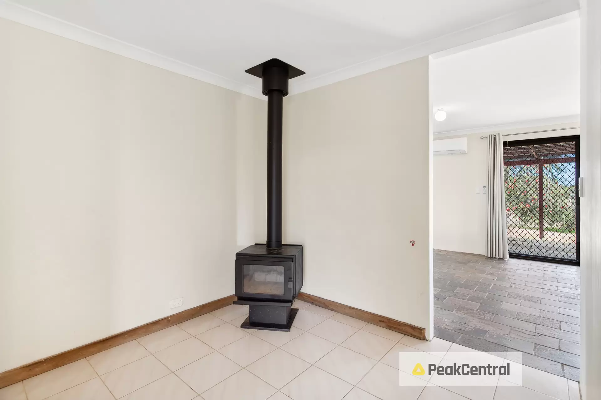 23 Skottowe Parkway, Parmelia Sold by Peak Central Property Group - image 6