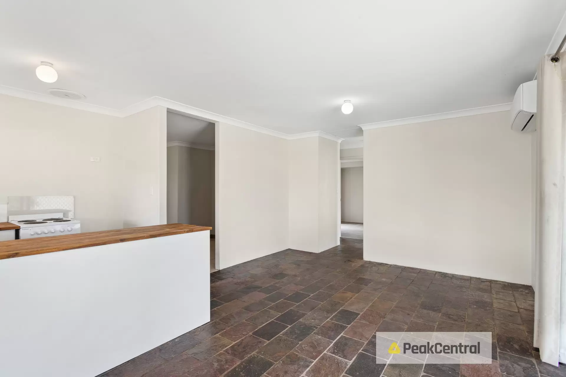 23 Skottowe Parkway, Parmelia Sold by Peak Central Property Group - image 7