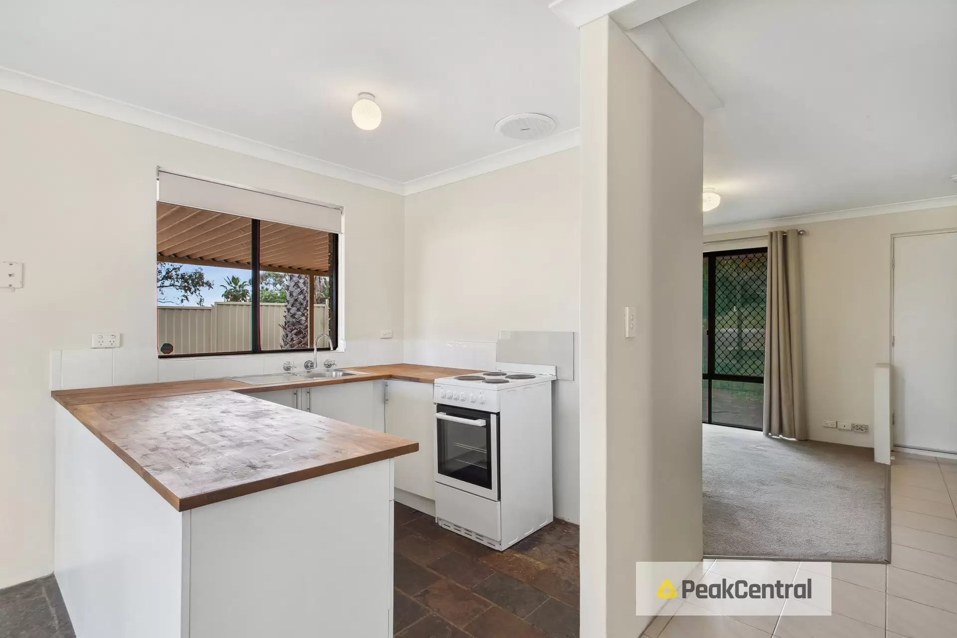 23 Skottowe Parkway, Parmelia Sold by Peak Central Property Group - image 10