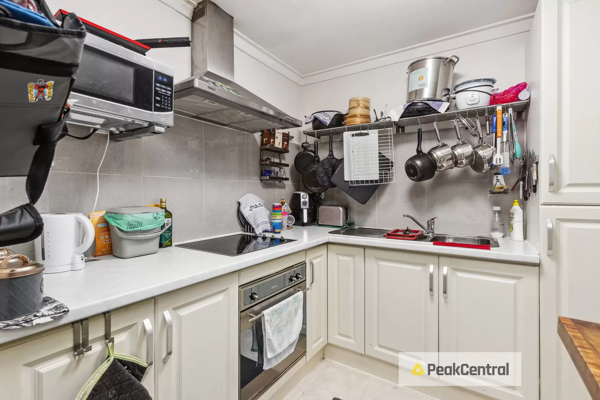 3/27 Seventh Avenue, Maylands Sold by Peak Central Property Group - image 4