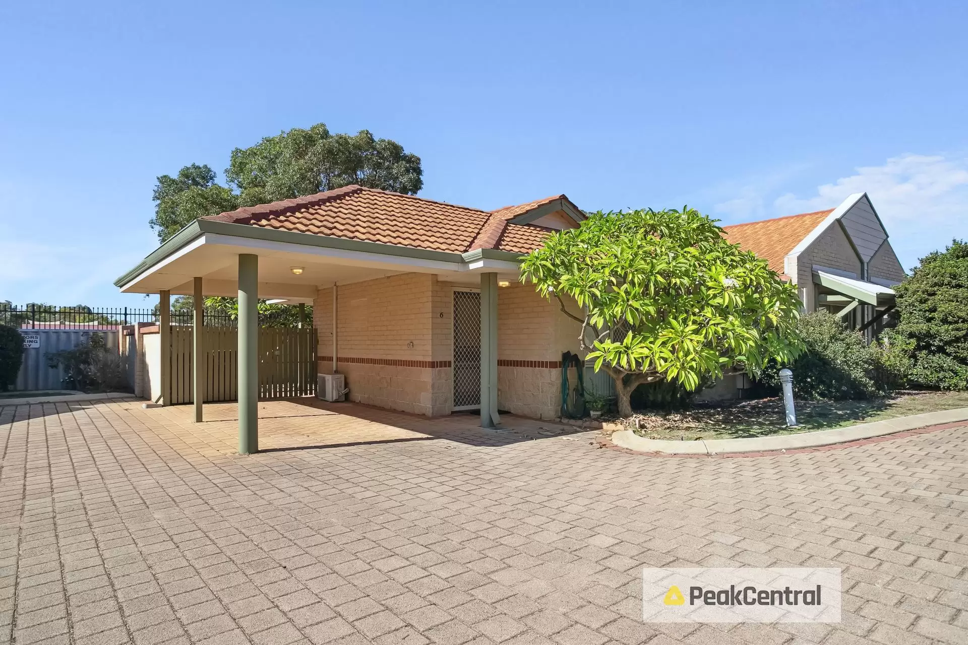 6/2 Argyle Place, Yangebup Sold by Peak Central Property Group - image 1