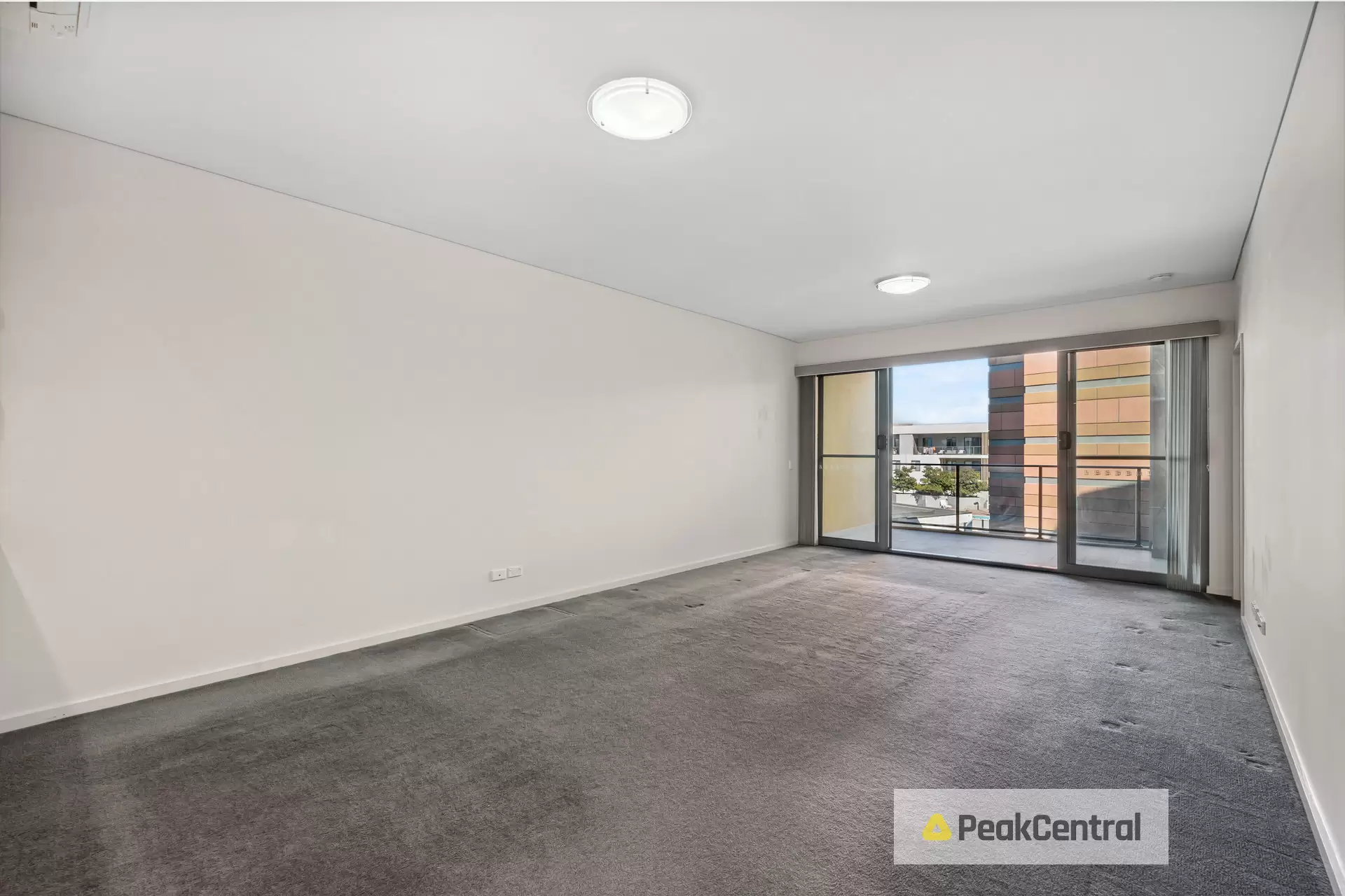 111/10 Sleeper Lane, Cockburn Central Sold by Peak Central Property Group - image 6