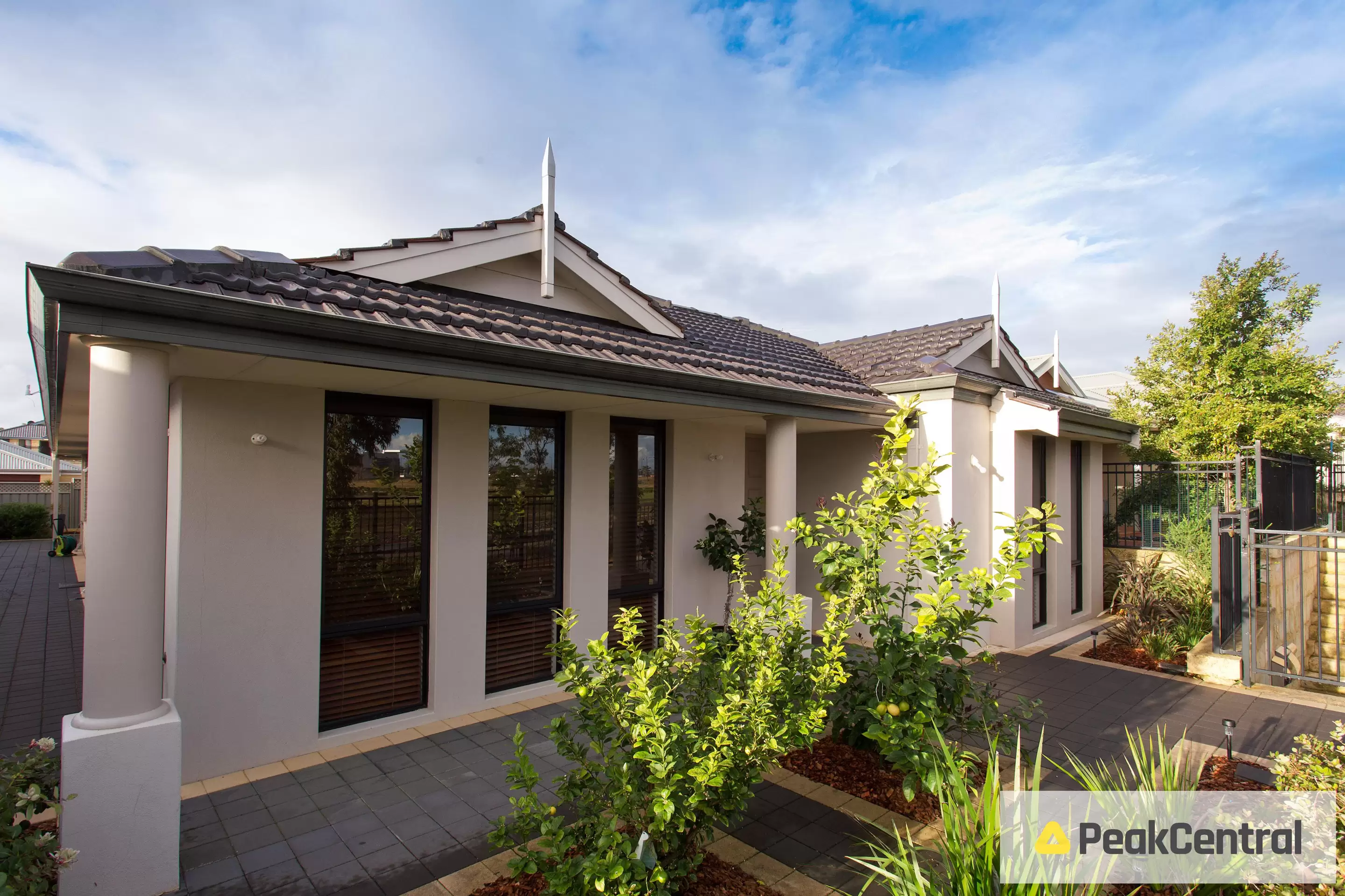 13 Lambeth Circle, Wellard Sold by Peak Central Property Group - image 2