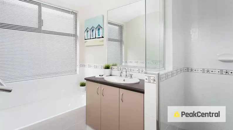 13 Lambeth Circle, Wellard Sold by Peak Central Property Group - image 12