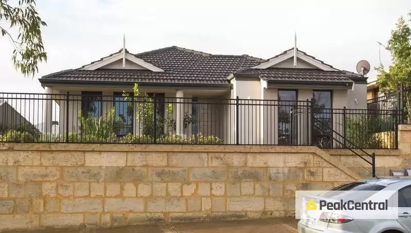 13 Lambeth Circle, Wellard Sold by Peak Central Property Group - image 1