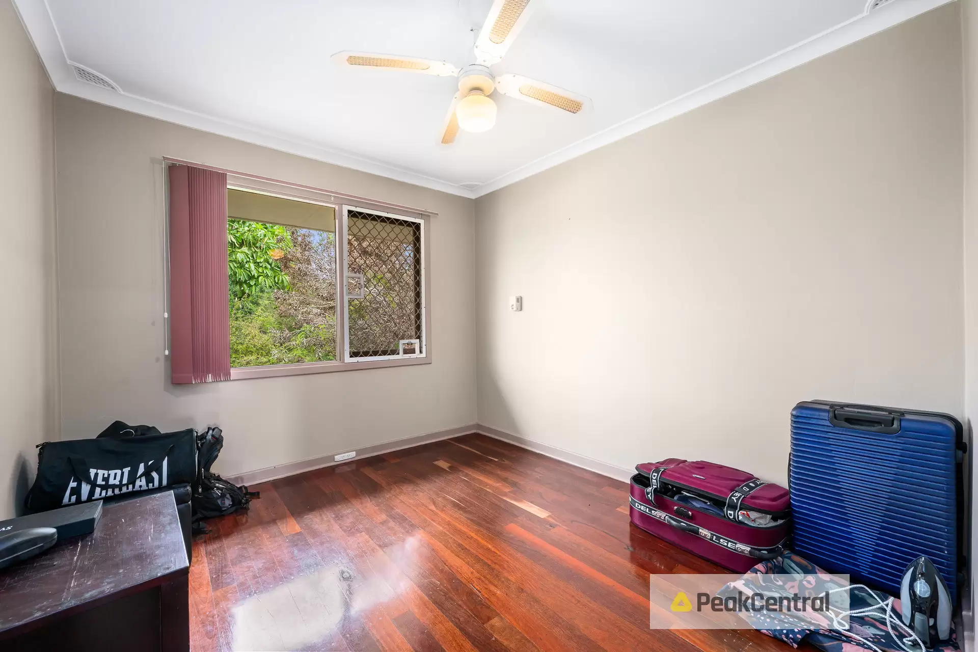 11 Cowling Way, Parmelia Sold by Peak Central Property Group - image 8