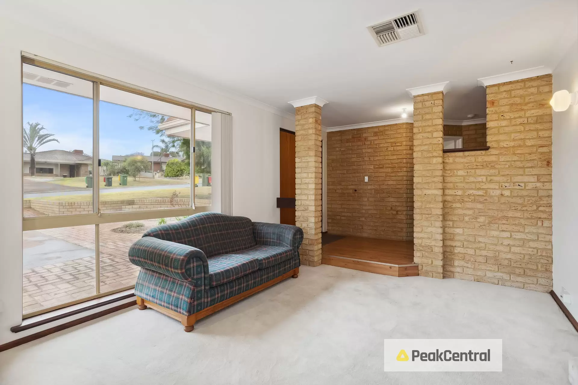 8 Banksia Place, Yangebup Sold by Peak Central Property Group - image 4