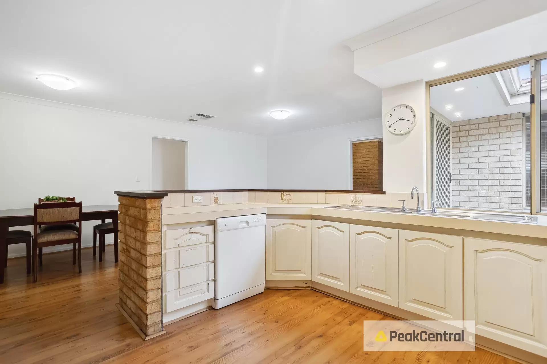 8 Banksia Place, Yangebup Sold by Peak Central Property Group - image 5