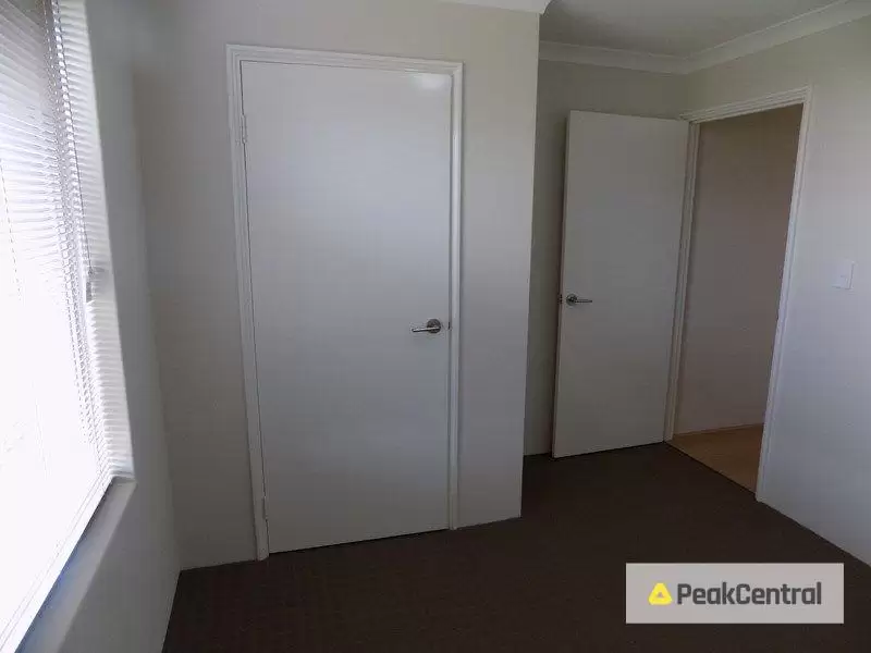 42 Chilvers Street, Baldivis Sold by Peak Central Property Group - image 5