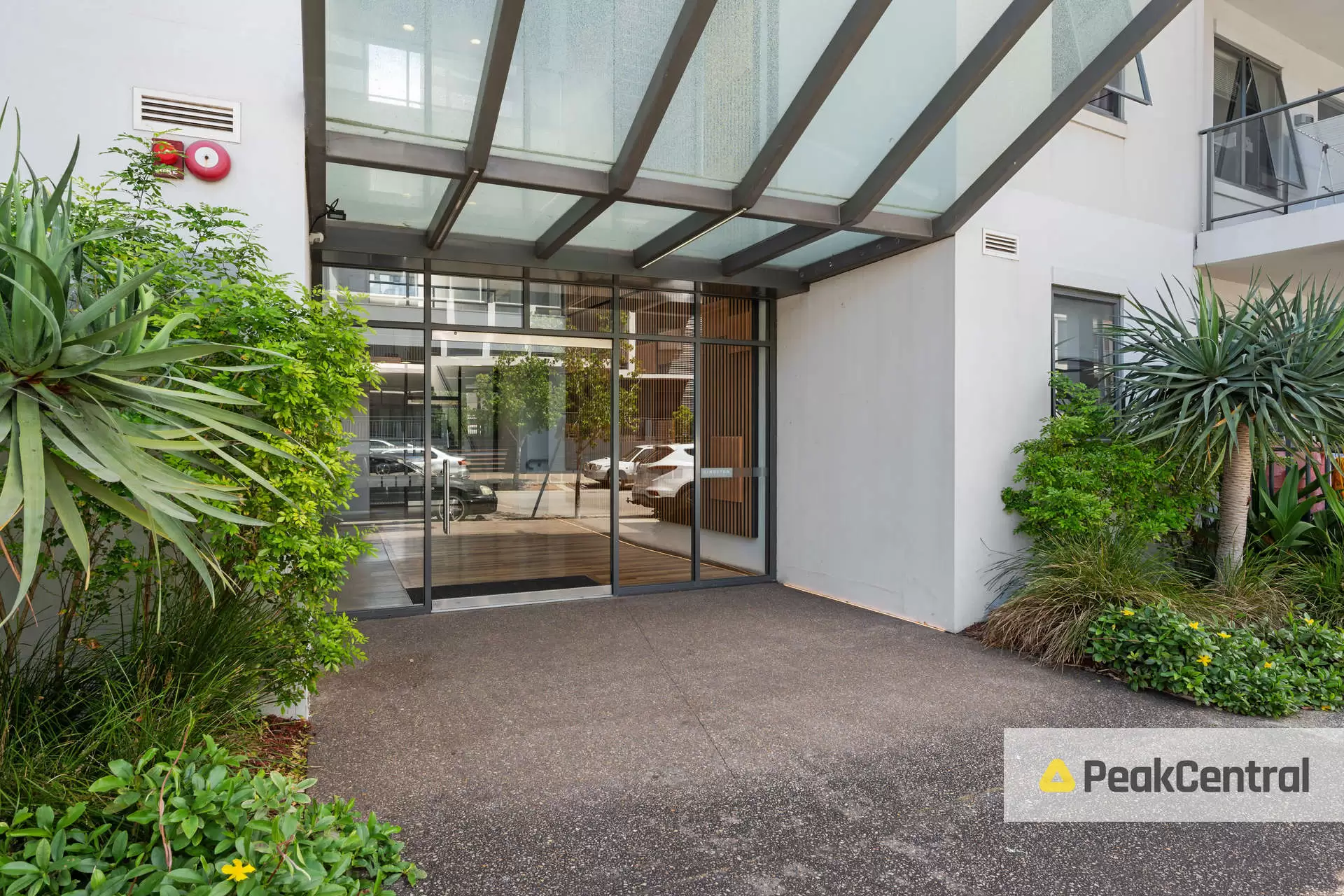 46/1 Stockton Bend, Cockburn Central Sold by Peak Central Property Group - image 2